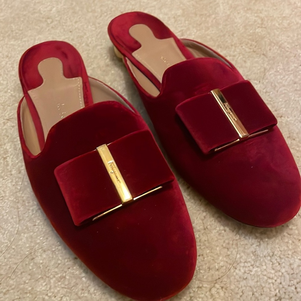 Ferragamo velvet Mules